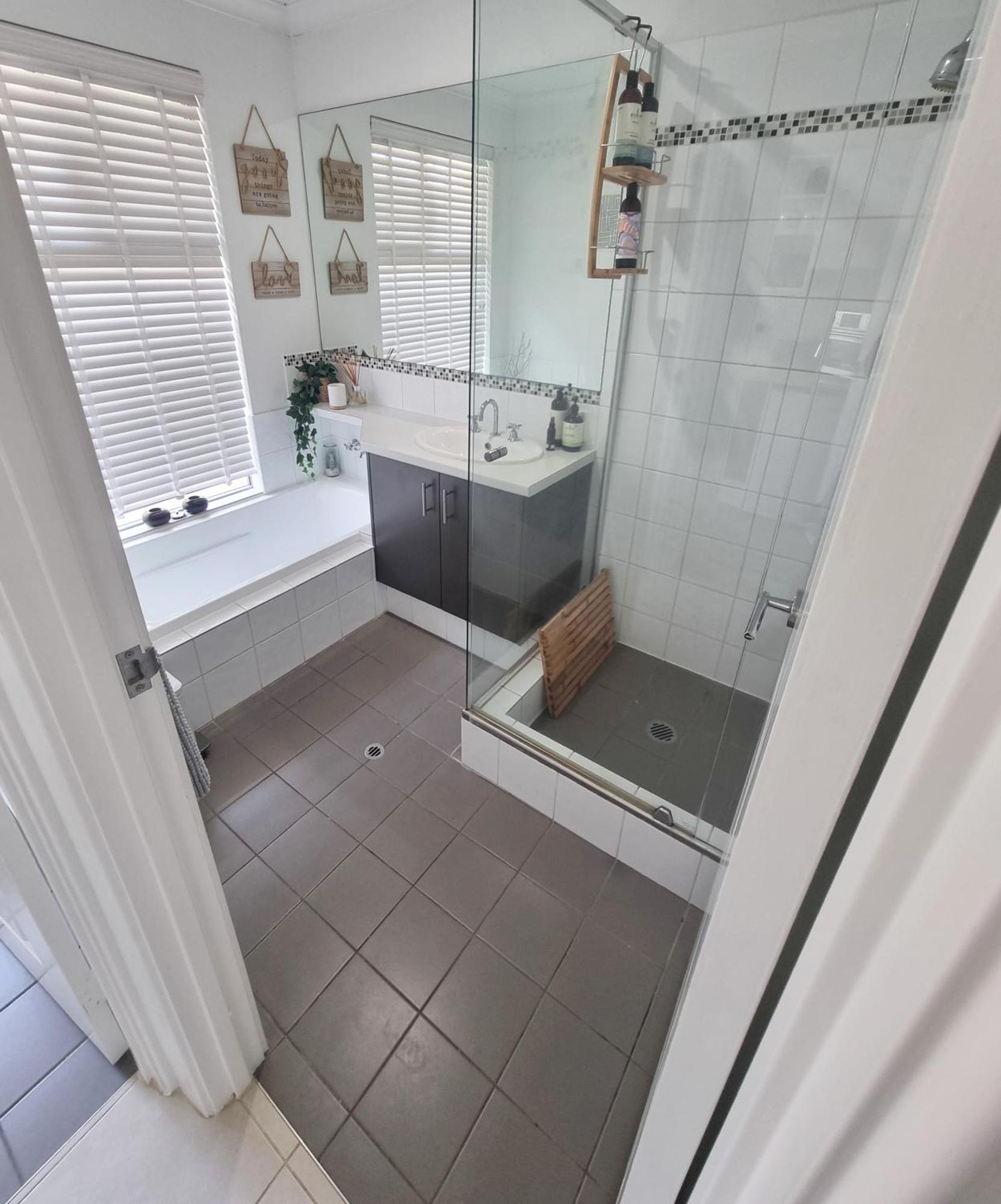 Queen Bed Apartment- No Sharing, Your Very Own Space Quinns Rocks Bagian luar foto